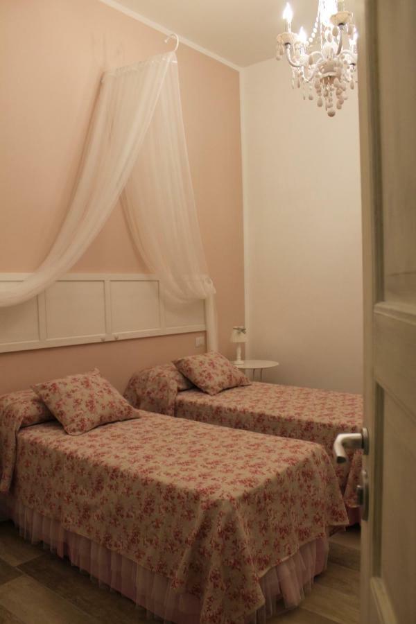 Le Villanelle B&B Napoli Esterno foto